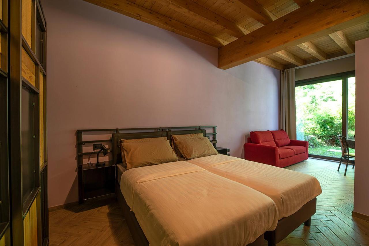 Agriturismo Monsereno Horses Imbersago 외부 사진